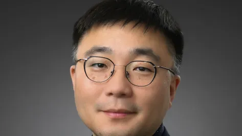 Zhangdong_Lui_Cropped