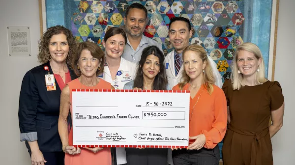 2k22-0525-FG-6861_Cancer Center Donor Visit