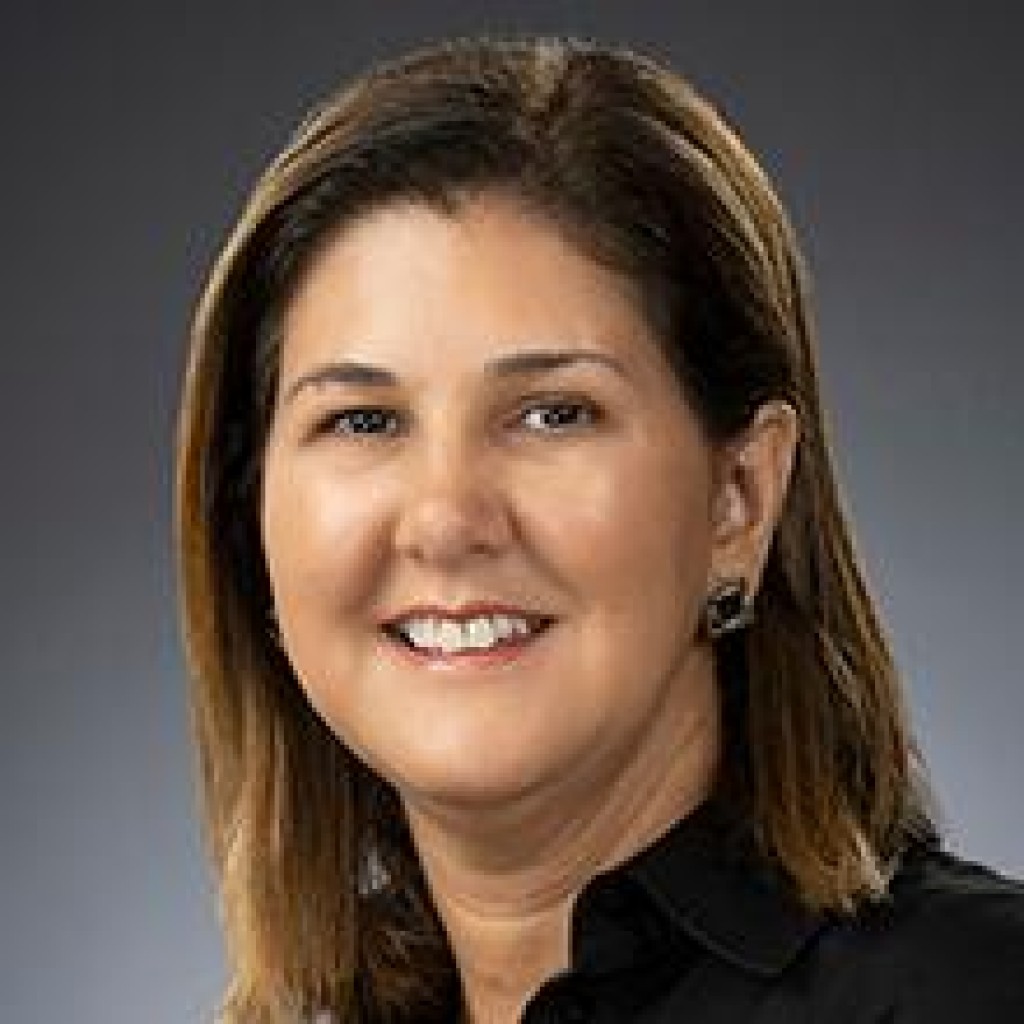Andrea Diaz de Vivar, MD