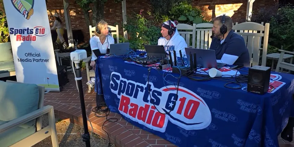 Listen Live to IIISports Radio 610 – Your Sports Hub