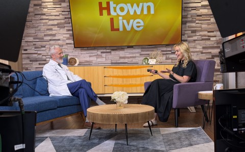 Dr. Brent D. Kaziny sits with the CW39 morning show to discuss 4th of July safety.